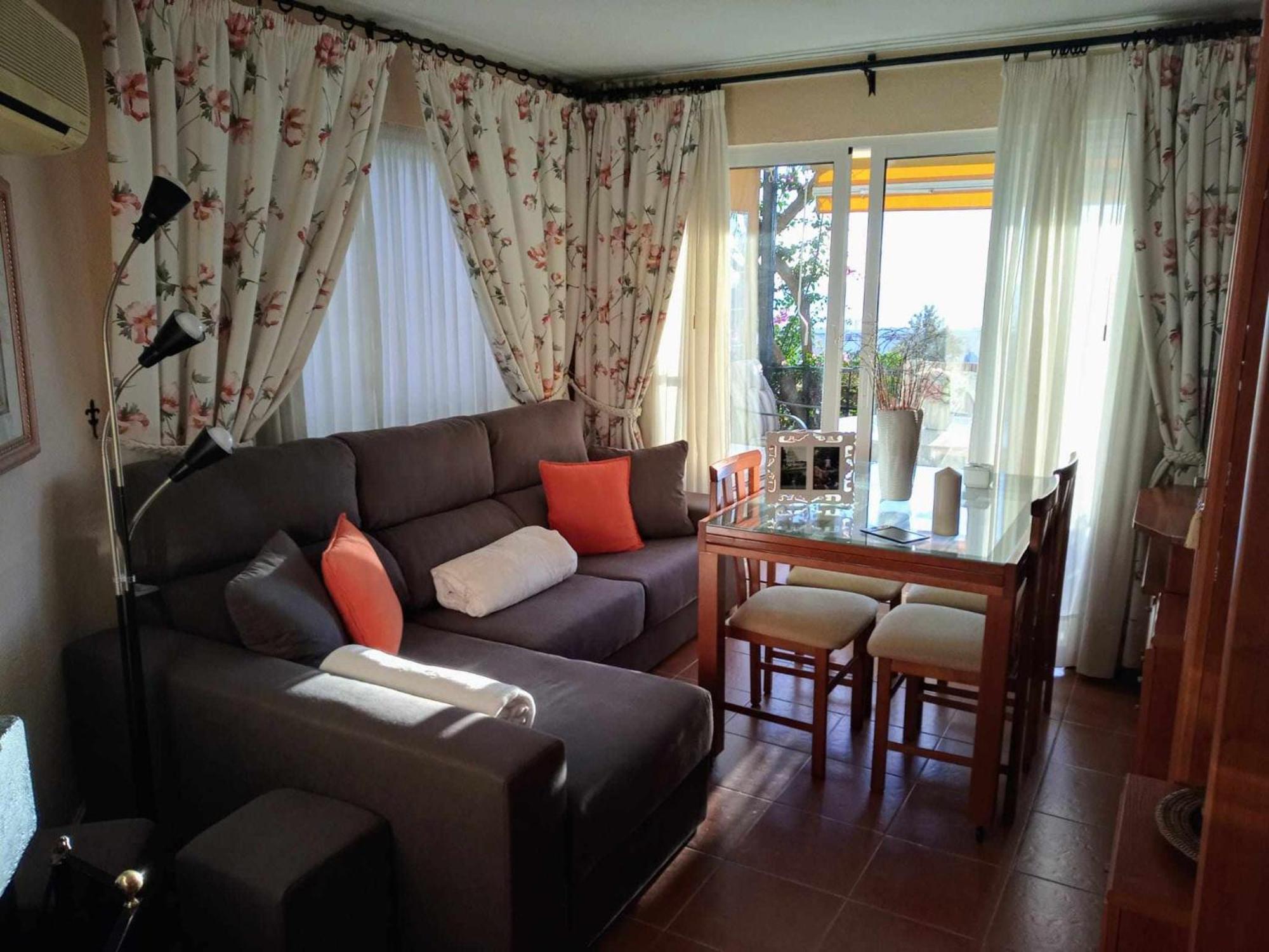 Apartament La Carihuela A 5 Minutos De La Playavistas Al Mar Torremolinos Zewnętrze zdjęcie